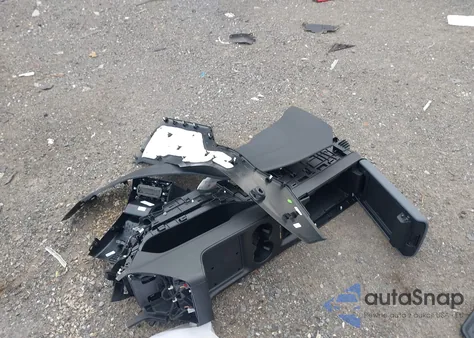 2025 Honda Prologue Touring from USA, damaged, VIN 3GPKHXRJXSS515863